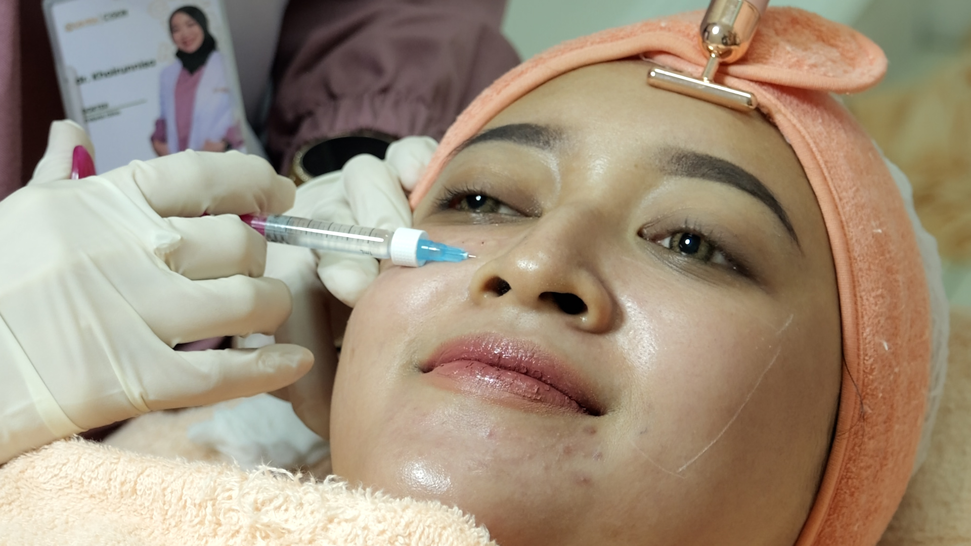 Perbedaan Collagen Stimulator dan Skinbooster: Aktifin Kolagen dengan Perawatan yang Tepat