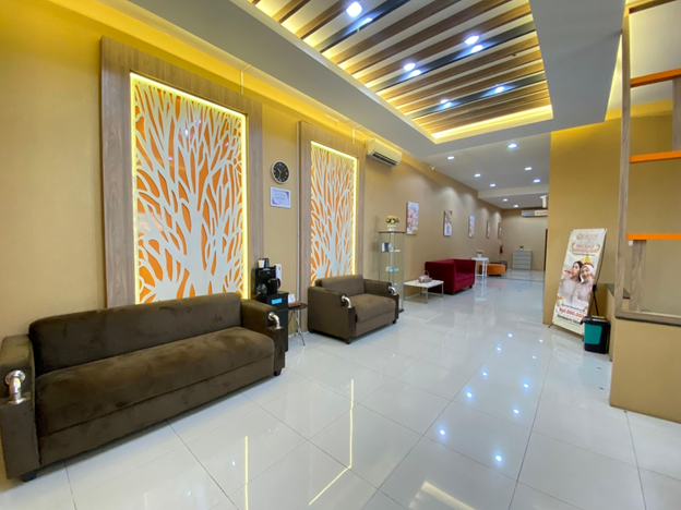 Calysta Clinic berkomitmen menghadirkan layanan perawatan kulit berkualitas di berbagai kota, termasuk Tasikmalaya. Dengan 16 cabang aktif, Calysta Clinic memastikan setiap pasien mendapatkan kualitas layanan yang sama, baik dari segi keamanan, prosedur, maupun hasil perawatan.