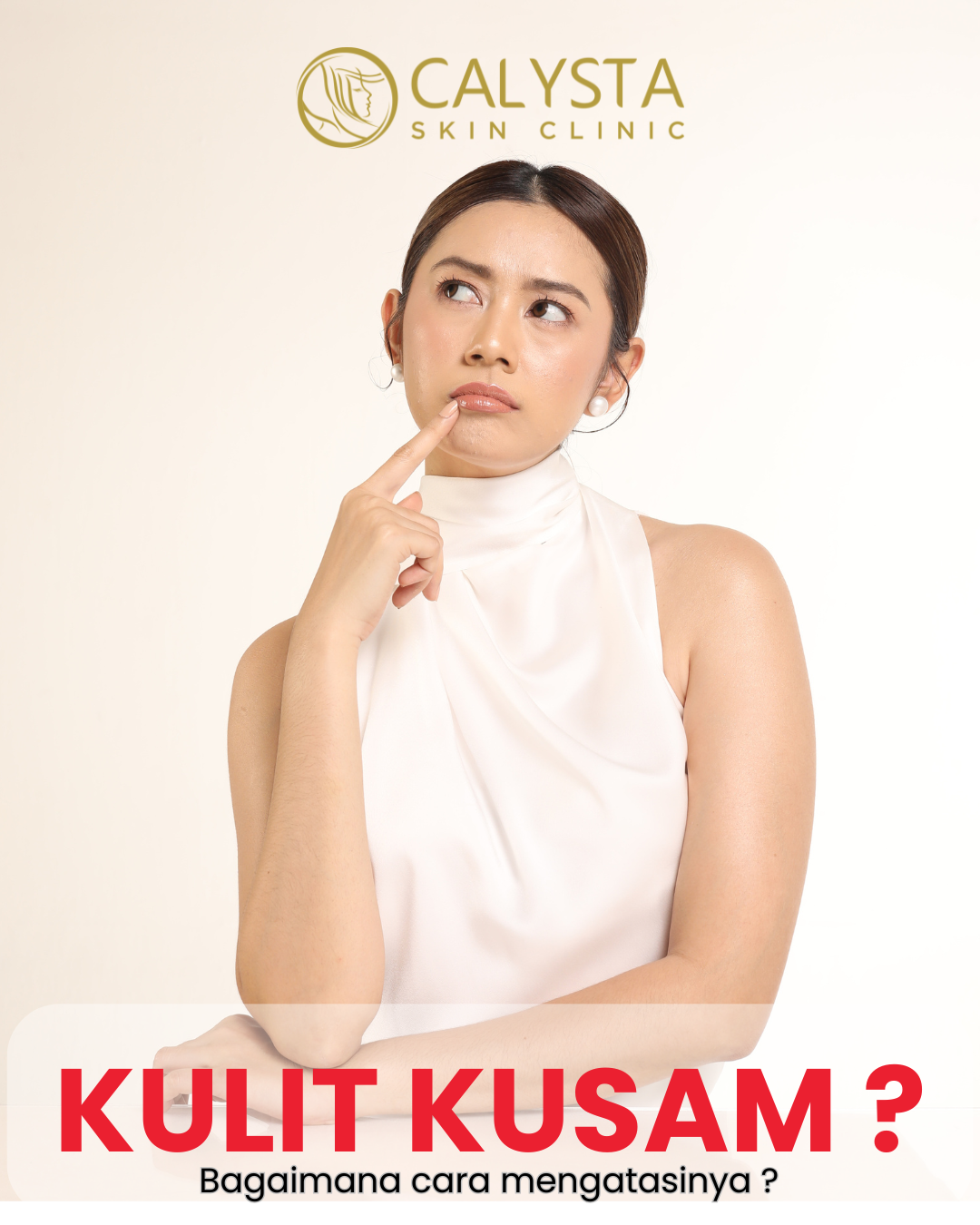 Penumpukan sel kulit mati yang menghalangi cahaya memantul dari permukaan kulit. • Dehidrasi kulit: kurang cairan membuat kulit tampak kering dan kusam. Paparan sinar matahari yang menyebabkan kerusakan dan hiperpigmentasi sehingga warna kulit tidak merata. • Sirkulasi darah kulit menurun akibat kurang tidur, stres, atau pola hidup tidak sehat.